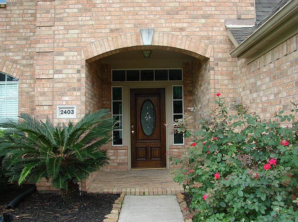 2403 Blue Shadow Dr, Spring TX  77388-3497 exterior
