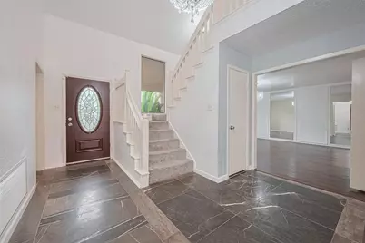 2107 Shadowbriar Drive, Houston, TX 77077 - Photo 7