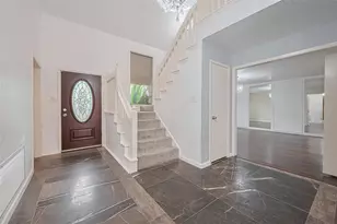 2107 Shadowbriar Dr, Houston, TX 77077 - Photo 7