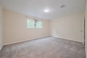 2107 Shadowbriar Dr, Houston, TX 77077 - Photo 33