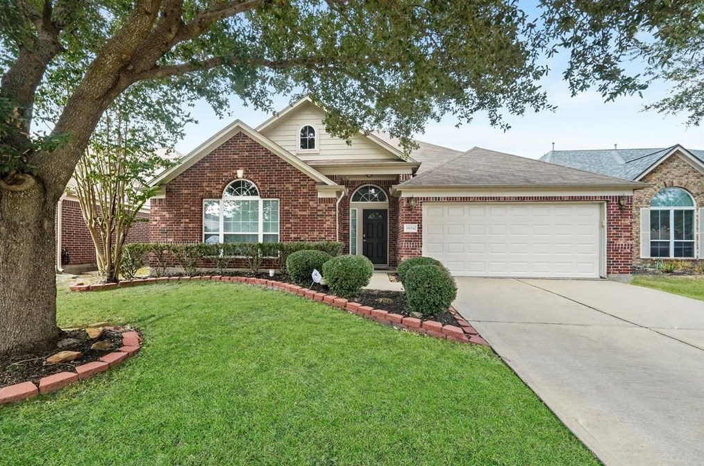 19014 Cambridge Vale Ct, Cypress TX  77429-1400 exterior
