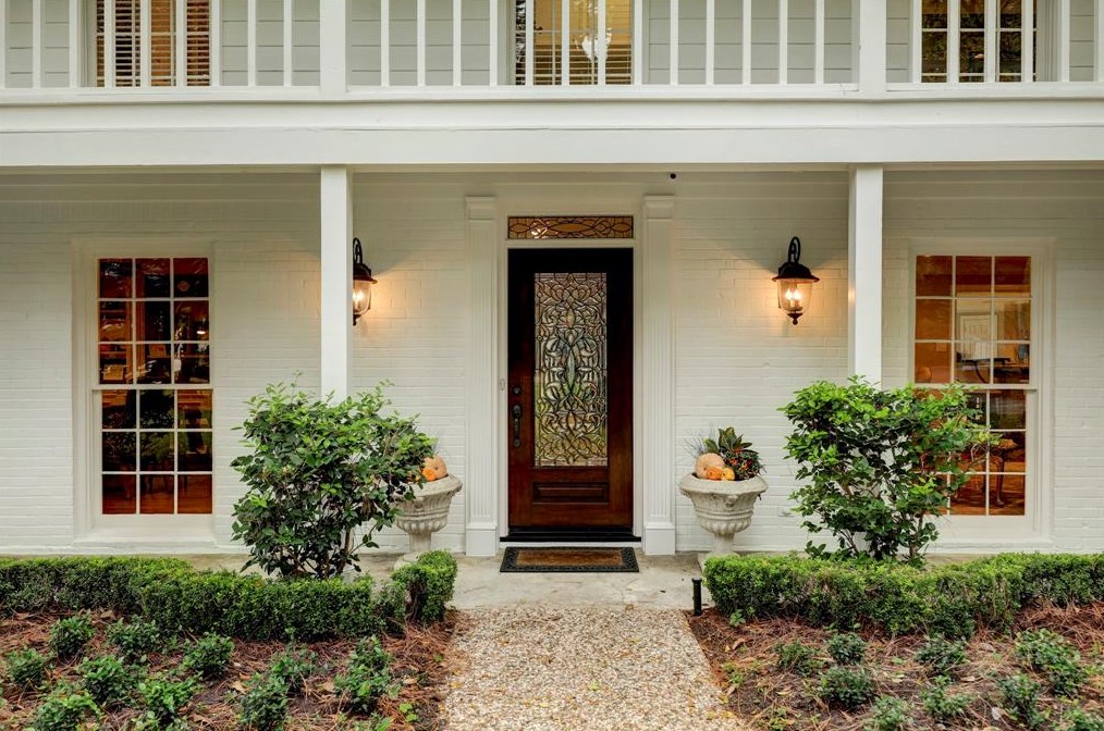 103 Hickory Ridge Dr, Houston TX  77024-6200 exterior