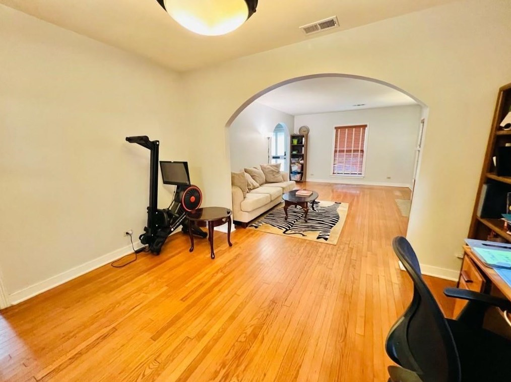 2514 Southgate Blvd, Houston TX  77030-1828 exterior