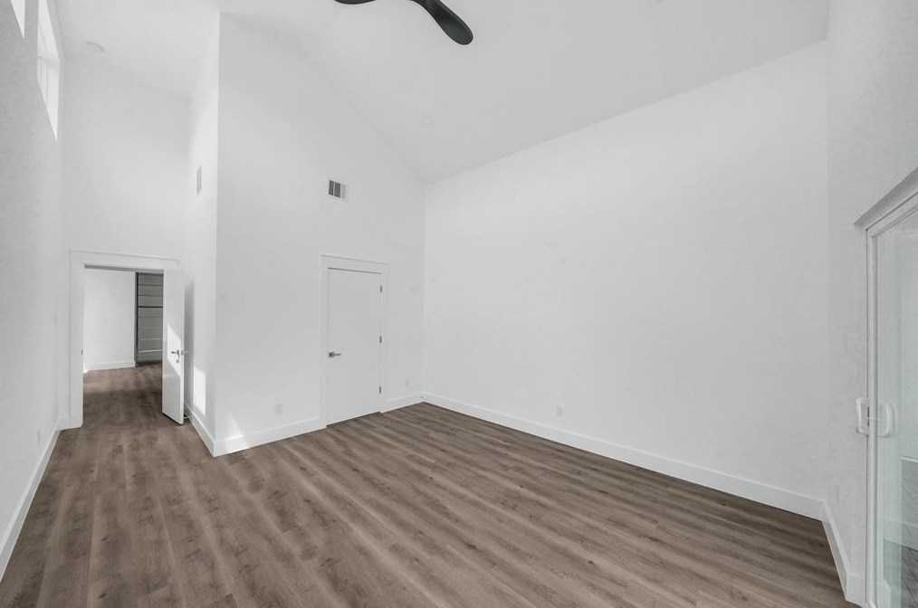 4816 Creekmont Dr, Houston TX  77091-5407 exterior