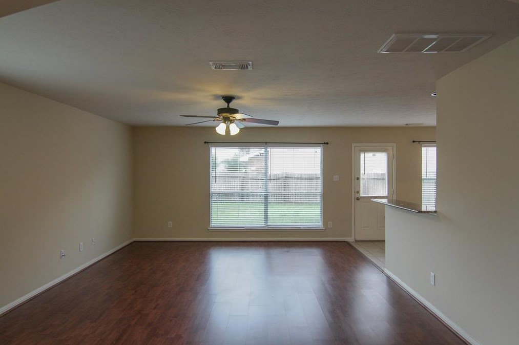 10938 Windfern Lakes St, Houston TX  77064-3126 exterior