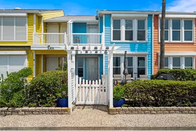 8416 Seawall Boulevard #5, Galveston, TX 77554 - Photo 3