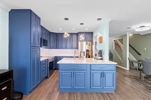 8416 Seawall Blvd, Galveston, TX 77554 - Photo 11