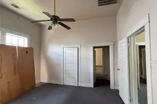 1907 Common St, Houston, TX 77009 - Photo 9