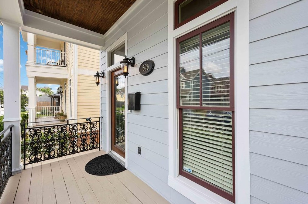 1526 Herkimer St, Houston TX  77008-3844 exterior