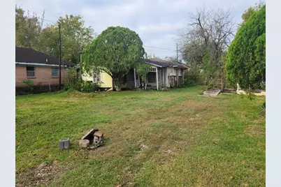 3009 Staples Street, Houston, TX 77026 - Photo 3