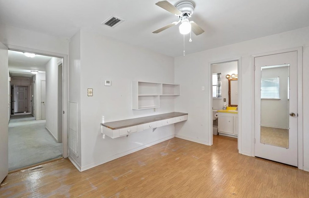 4009 Omeara Dr, Houston TX 77025-5422 exterior