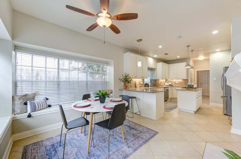 14214 Edinburgh Ct, Houston TX  77077-1813 exterior