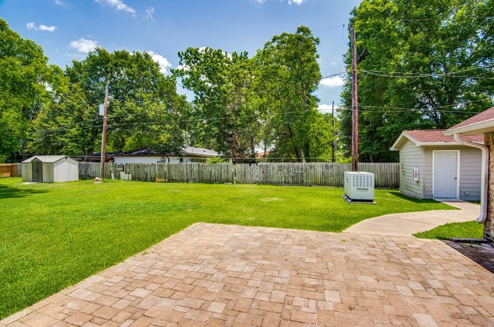 2511 Bammel Timbers Ln, Houston TX  77068-3306 exterior