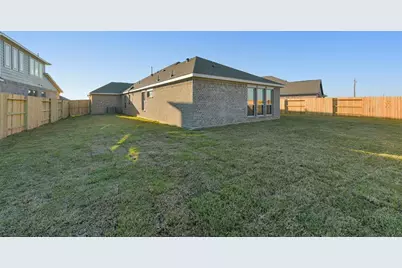 1525 Apache Heights Dr, Dayton, TX 77535 - Photo 35