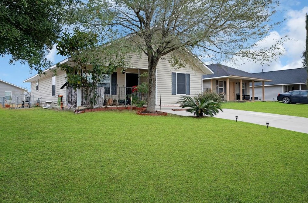 11411 Roandale Dr, Houston TX  77048-1527 exterior