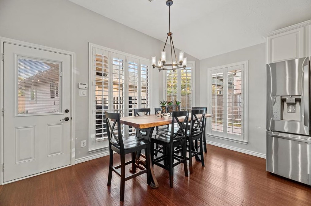 1150 Azalea Bnd, Sugar Land TX  77479-0061 exterior