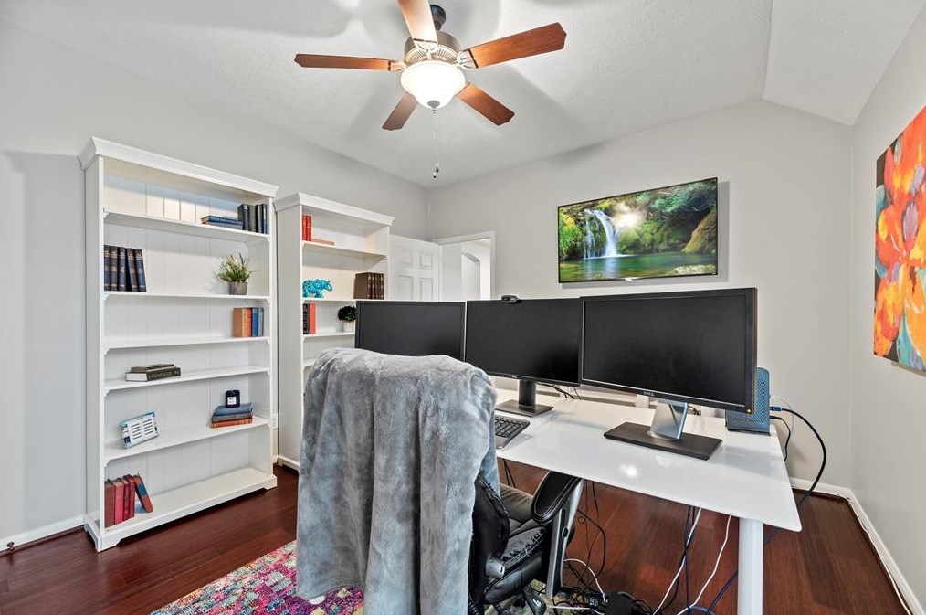 1150 Azalea Bnd, Sugar Land TX  77479-0061 exterior