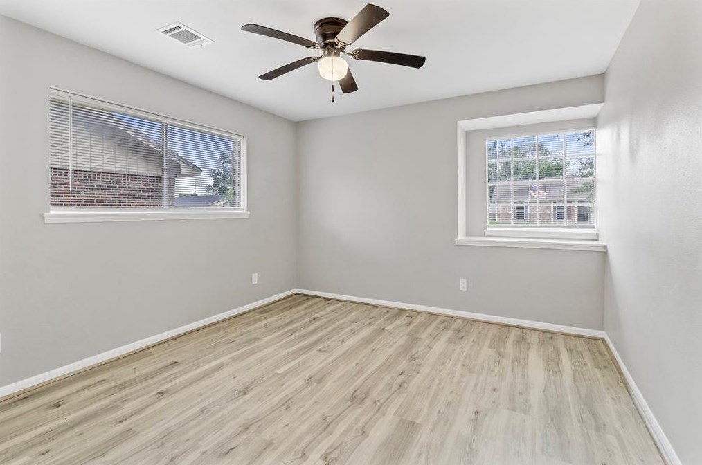 8319 Springtime Ln, Houston TX  77075-4741 exterior