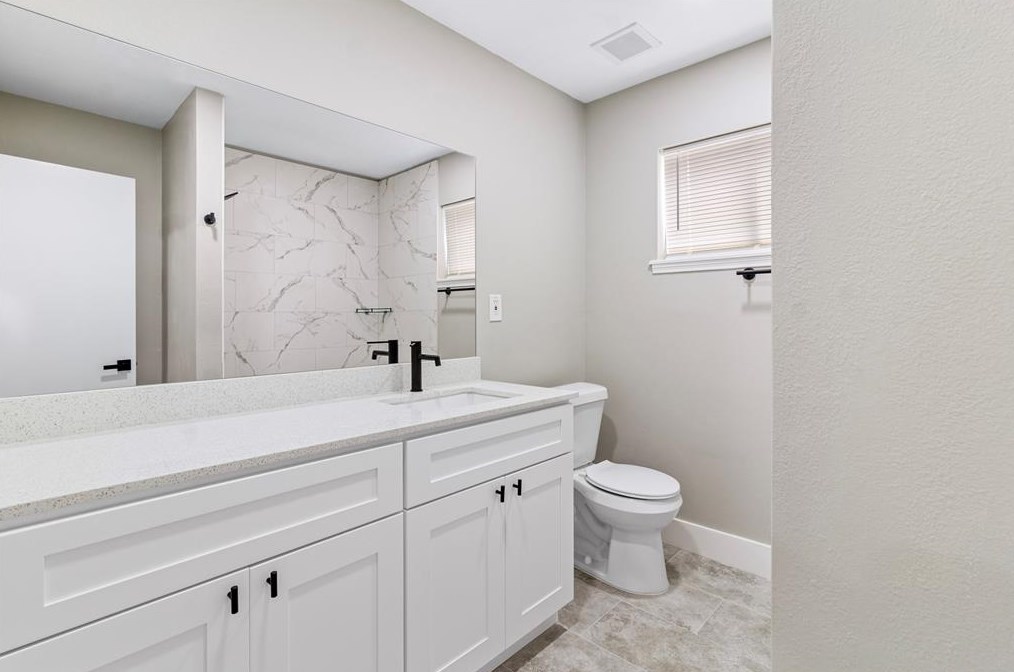 8319 Springtime Ln, Houston TX  77075-4741 exterior