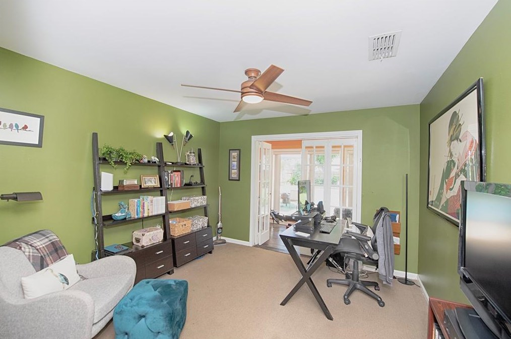 18503 Kingstown Ct, Houston TX  77058-4211 exterior