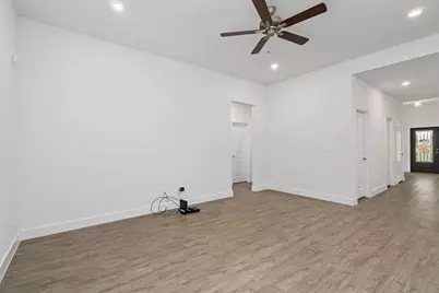 906 Golden Willow Lane, Conroe, TX 77304 - Photo 15