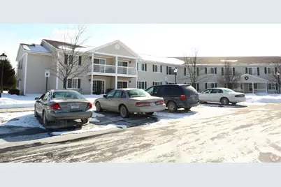 417 Maynard St, Charlotte, MI 48813 - Photo 3