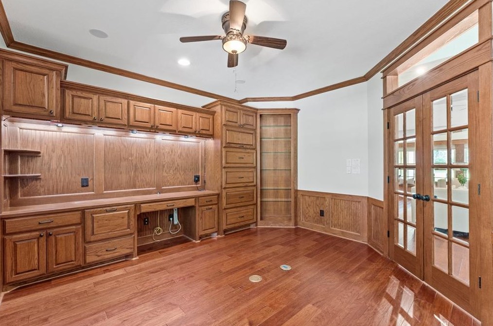 16164 Koenig Ln, Conroe TX  77384-4087 exterior
