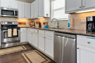 901 Meynig Dr, Crystal Beach, TX 77650 - Photo 17