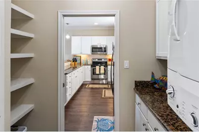901 Meynig Drive, Crystal Beach, TX 77650 - Photo 23