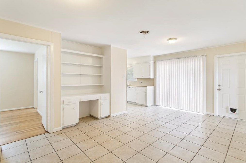 7043 Hendon Ln, Houston TX  77074-4729 exterior