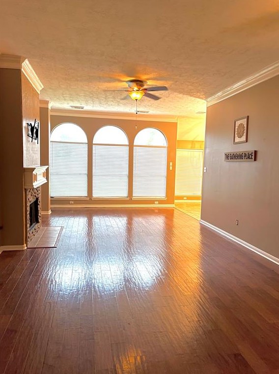 1211 Cambrian Park Ct, Sugar Land TX  77479-5324 exterior