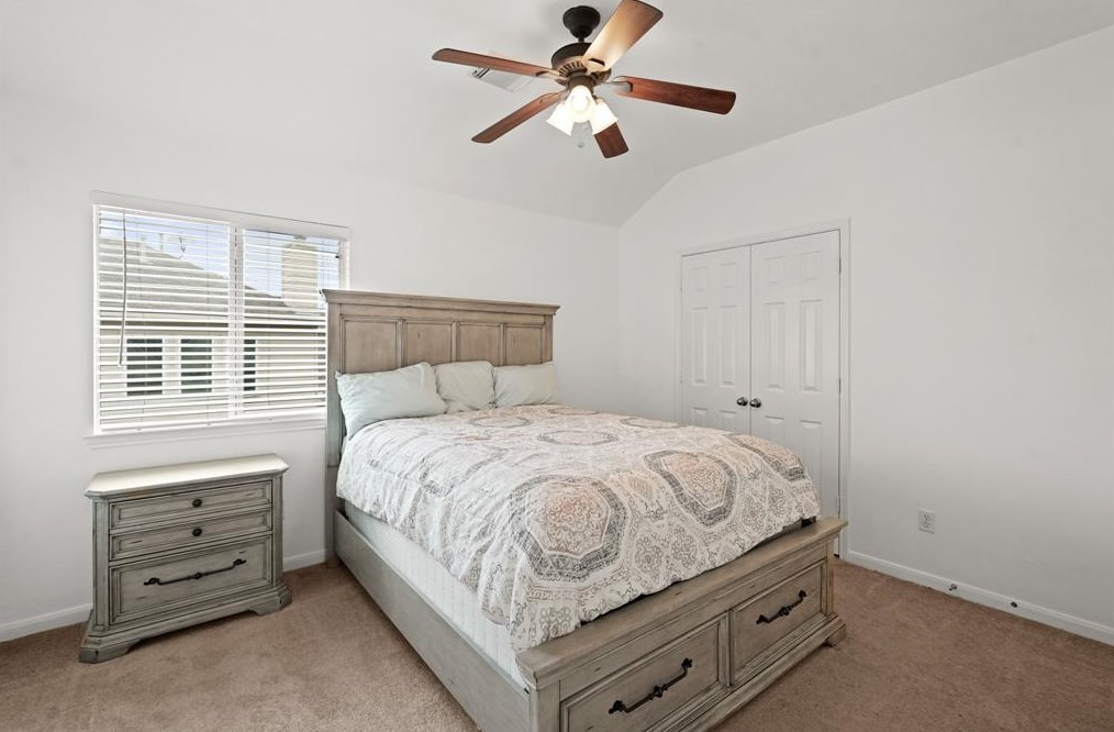 16722 Wilsons Creek Ln, Houston TX  77083-7219 exterior