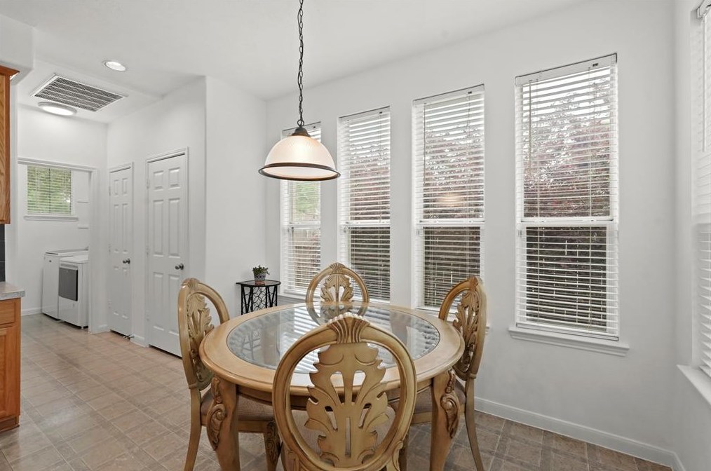 16722 Wilsons Creek Ln, Houston TX  77083-7219 exterior