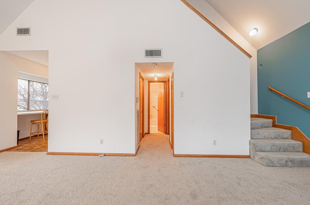 2102 Banks St, Houston TX 77098-5406 exterior