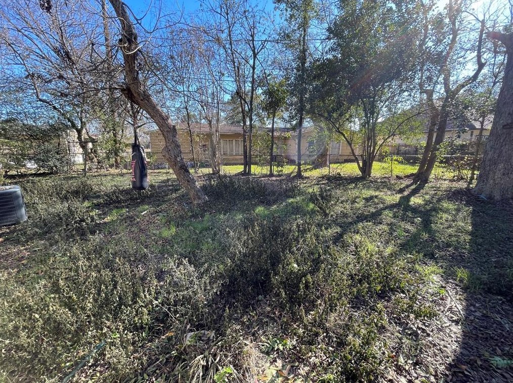 5342 Dewberry St, Houston TX  77021-3745 exterior