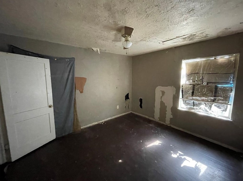 5342 Dewberry St, Houston TX  77021-3745 exterior