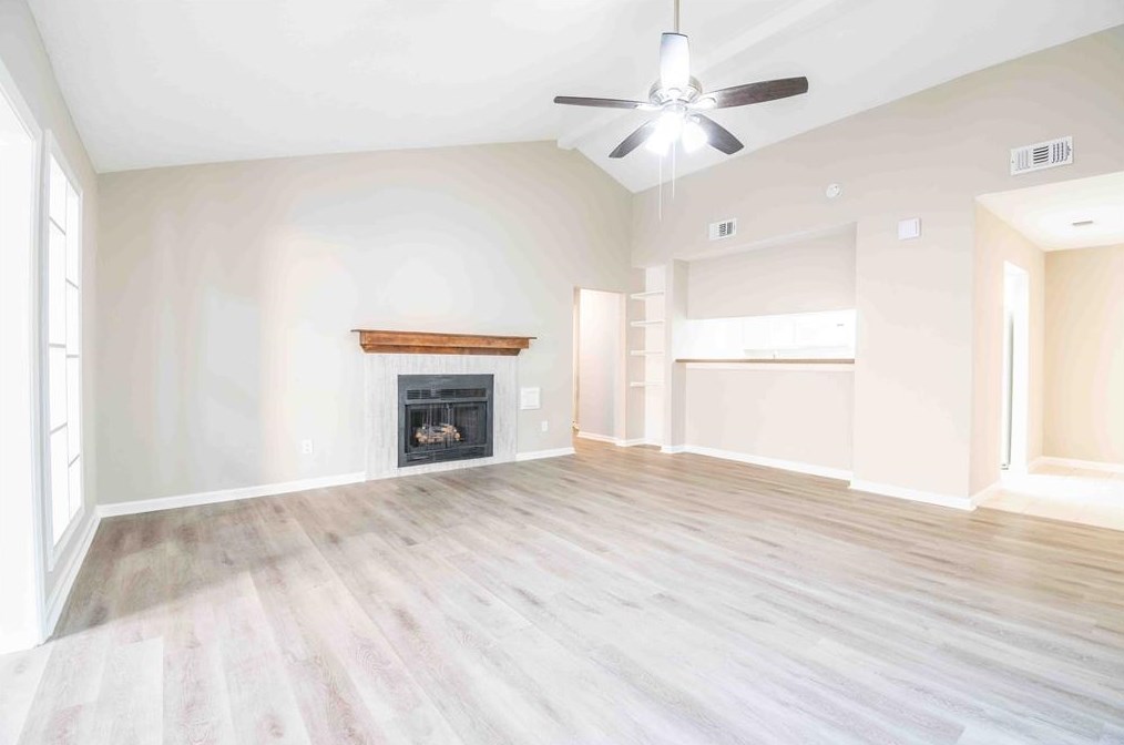 16707 Doverwood Way, Houston TX  77058-2277 exterior