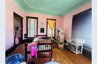 1002 Hopkins Street, Yoakum, TX 77995 - Photo 29