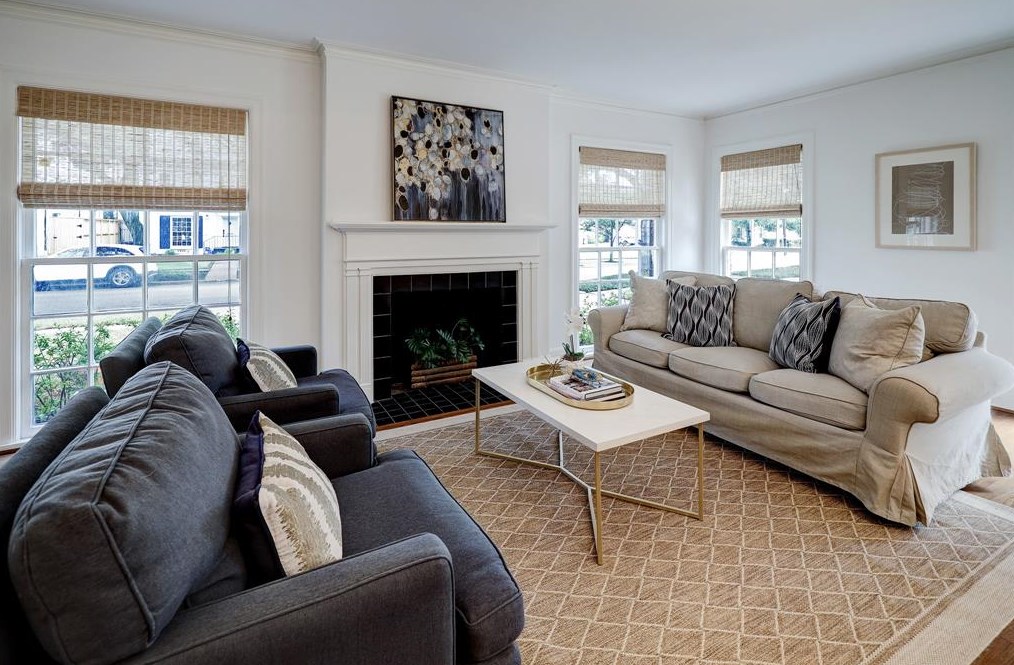 2407 Dryden Rd, Houston TX 77030-1001 exterior