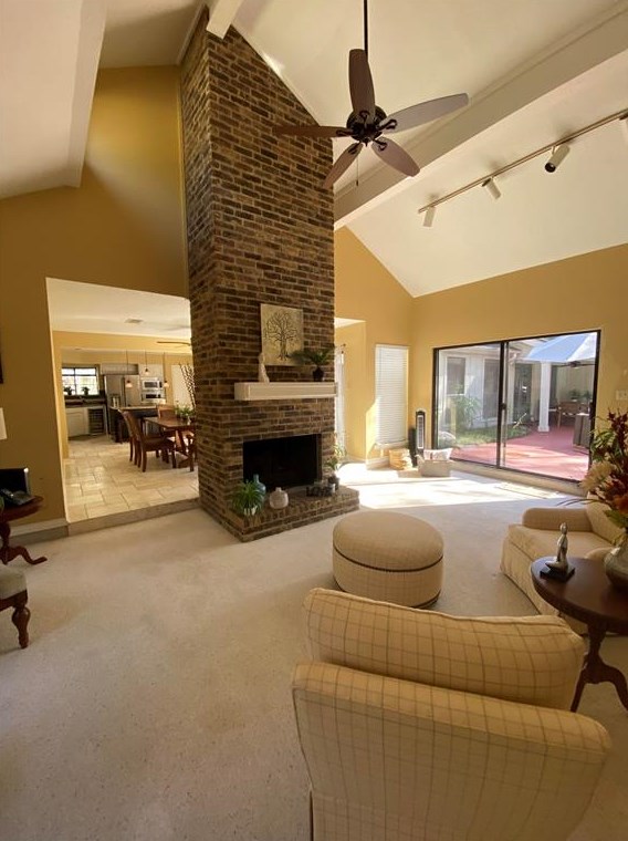 9 Willowherb Ct, Spring TX  77380-0962 exterior