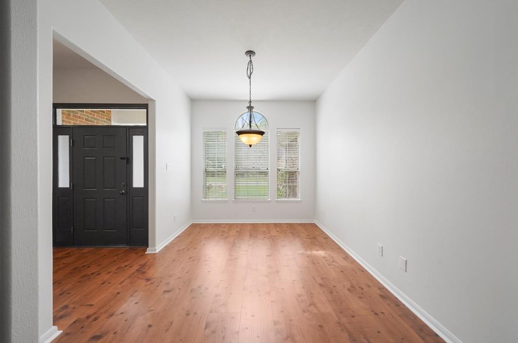 50 Wrens Song Pl, Spring TX  77382-1280 exterior
