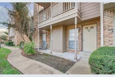 10615 Briar Forest #202, Houston, TX 77042 - Photo 3