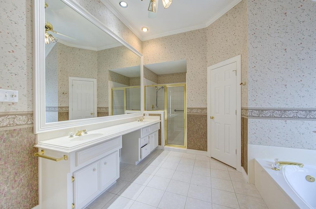 3502 Clover Vly Dr, Humble TX 77345-3018 exterior