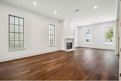 209 Sutton Row Place, Houston, TX 77024 - Photo 3