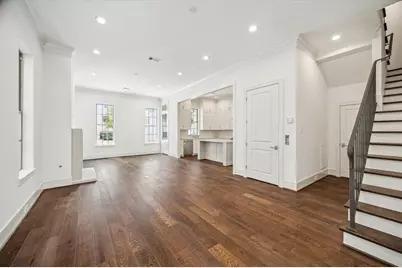 209 Sutton Row Place, Houston, TX 77024 - Photo 5