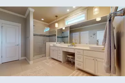 985 Sue Drive, Crystal Beach, TX 77650 - Photo 23