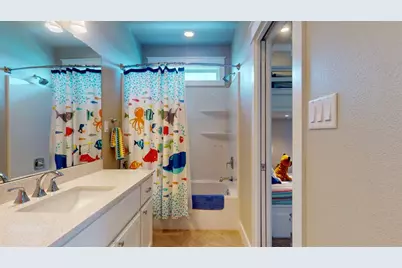 985 Sue Drive, Crystal Beach, TX 77650 - Photo 33