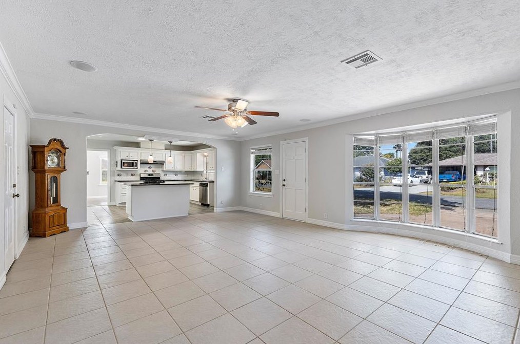 12901 Peoria St, Houston TX  77015-4339 exterior