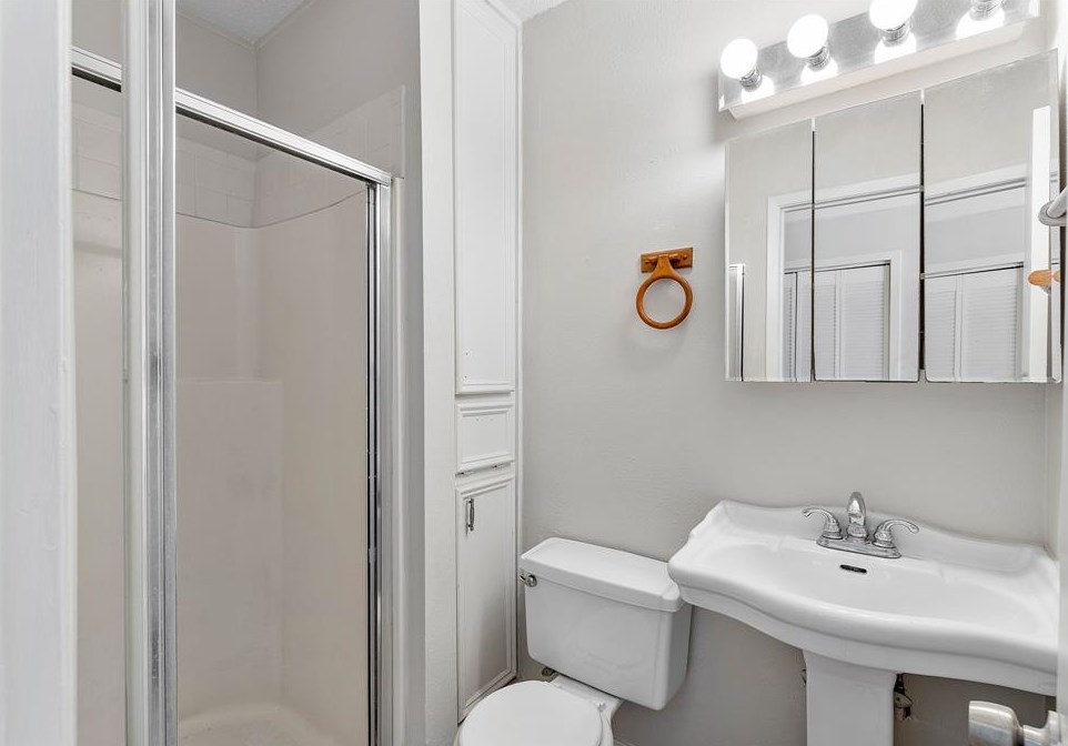 12901 Peoria St, Houston TX  77015-4339 exterior