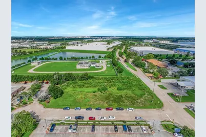 20915 Park Row Drive, Katy, TX 77449 - Photo 3